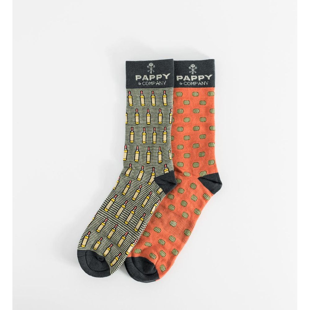 Small/Medium (Women's 6-9.5/Men’s 5-8) Pappy & Company Barrels & Bottles Sock Set